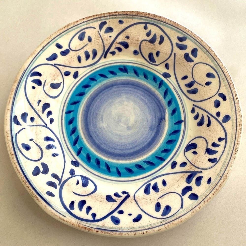 CRATE & BARREL Set of 8 Appetizer Dessert Small Plates Italian Pottery Scrolling